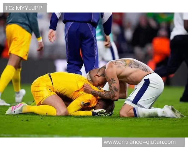 11月18日希腊与芬兰激战在即球迷期待精彩对决与胜负悬念